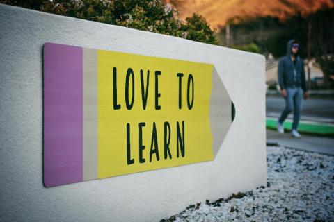 Phot by Tim Mossholder on Unsplash